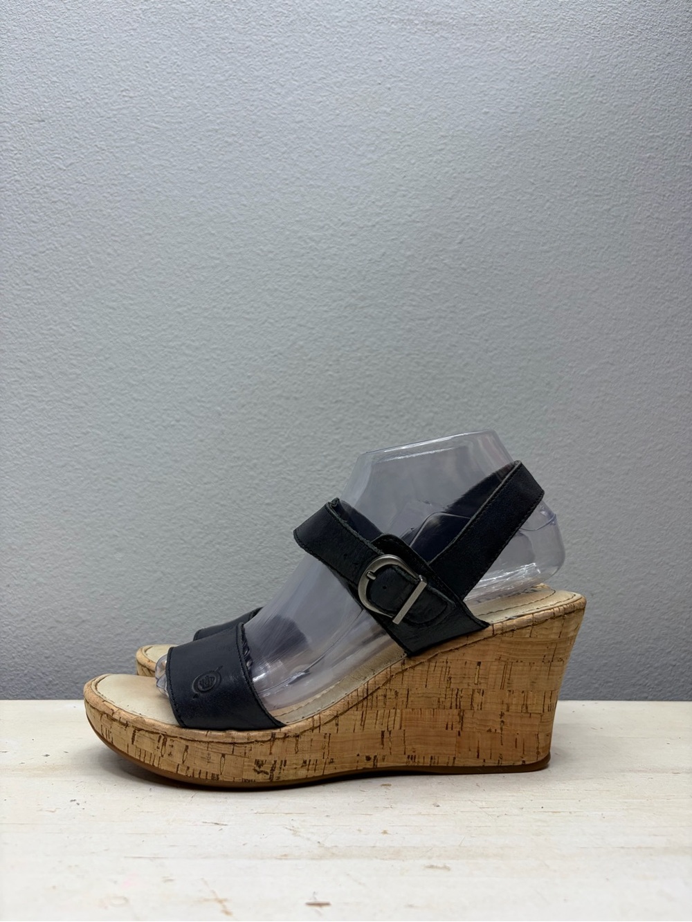 Born Black Leather Lenore Platform Wedge Sandals Size 8.5